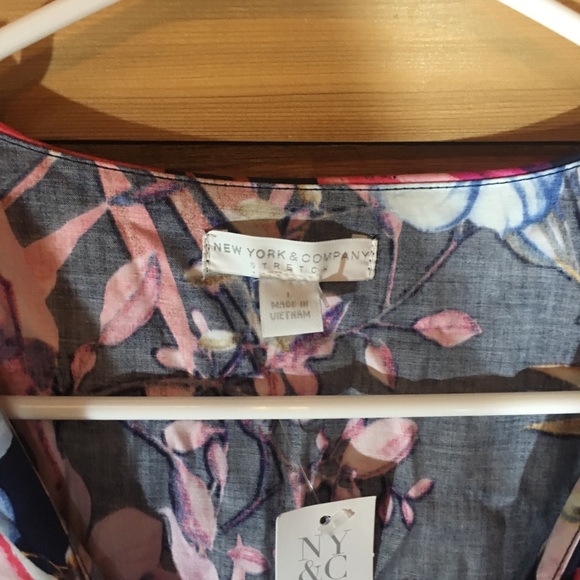 NY&Co Floral Ruffled Dress - Picture 3 of 5